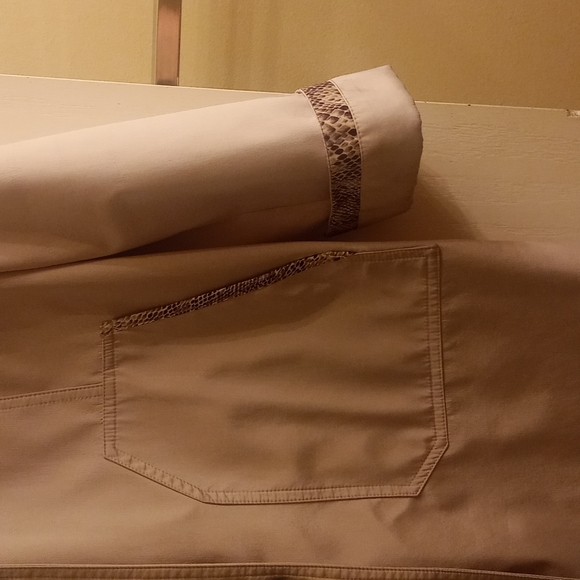 Size 8 Jessica hooded water resistant trench - Picture 4 of 6